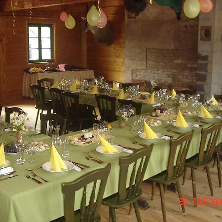 Penzion A Restaurace Myslivna Velký Újezd