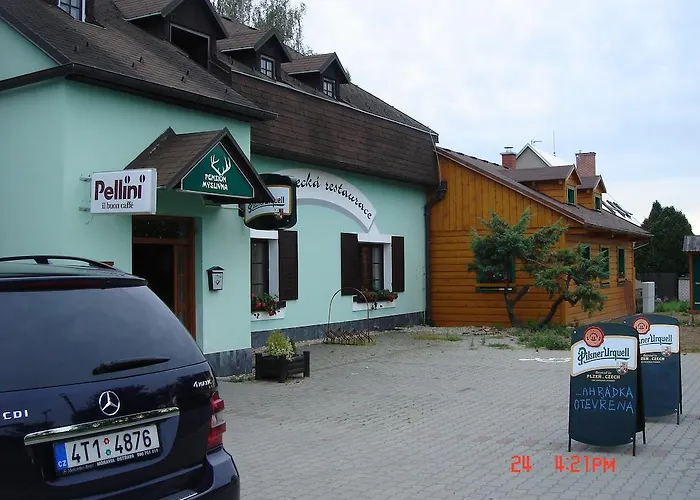 Penzion A Restaurace Myslivna Velký Újezd